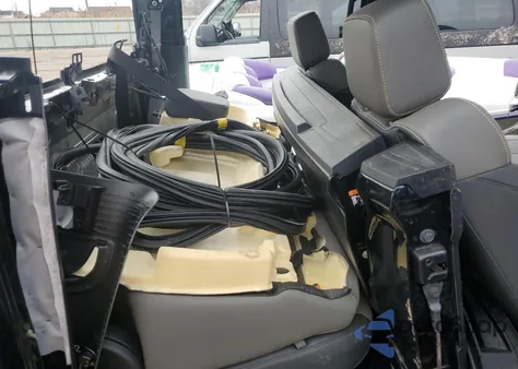 2024 Chevrolet Silverado K1500 Zr2 from USA, damaged, VIN 3GCUDHE81RG313988